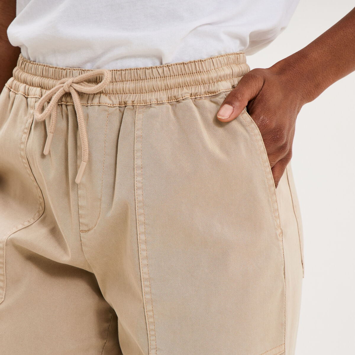 Pantalon cargo droit cropped lyocell beige femme