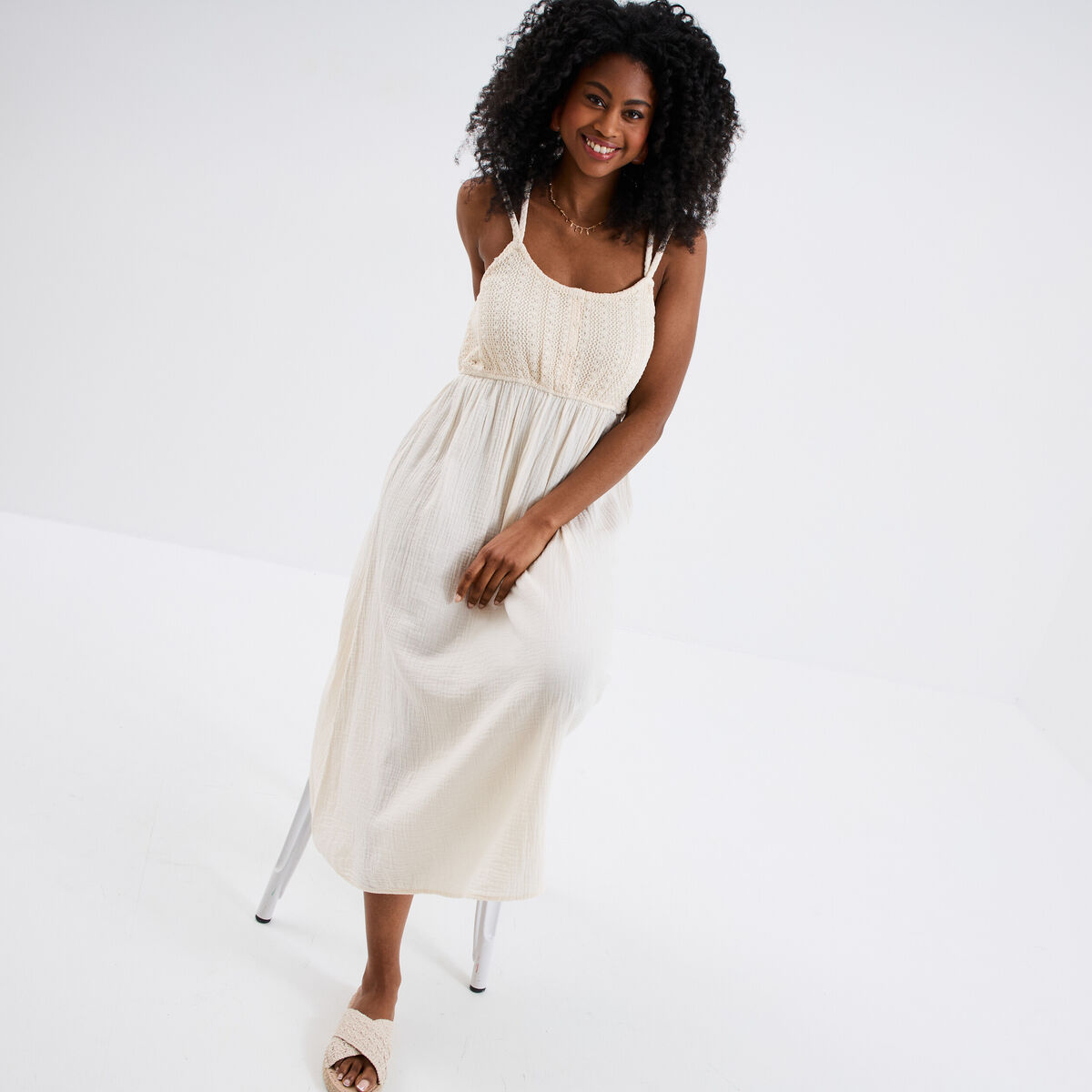 Robe longue buste macram&eacute; gaze de coton creme femme