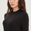 T-shirt côtelé col montant ajusté noir femme