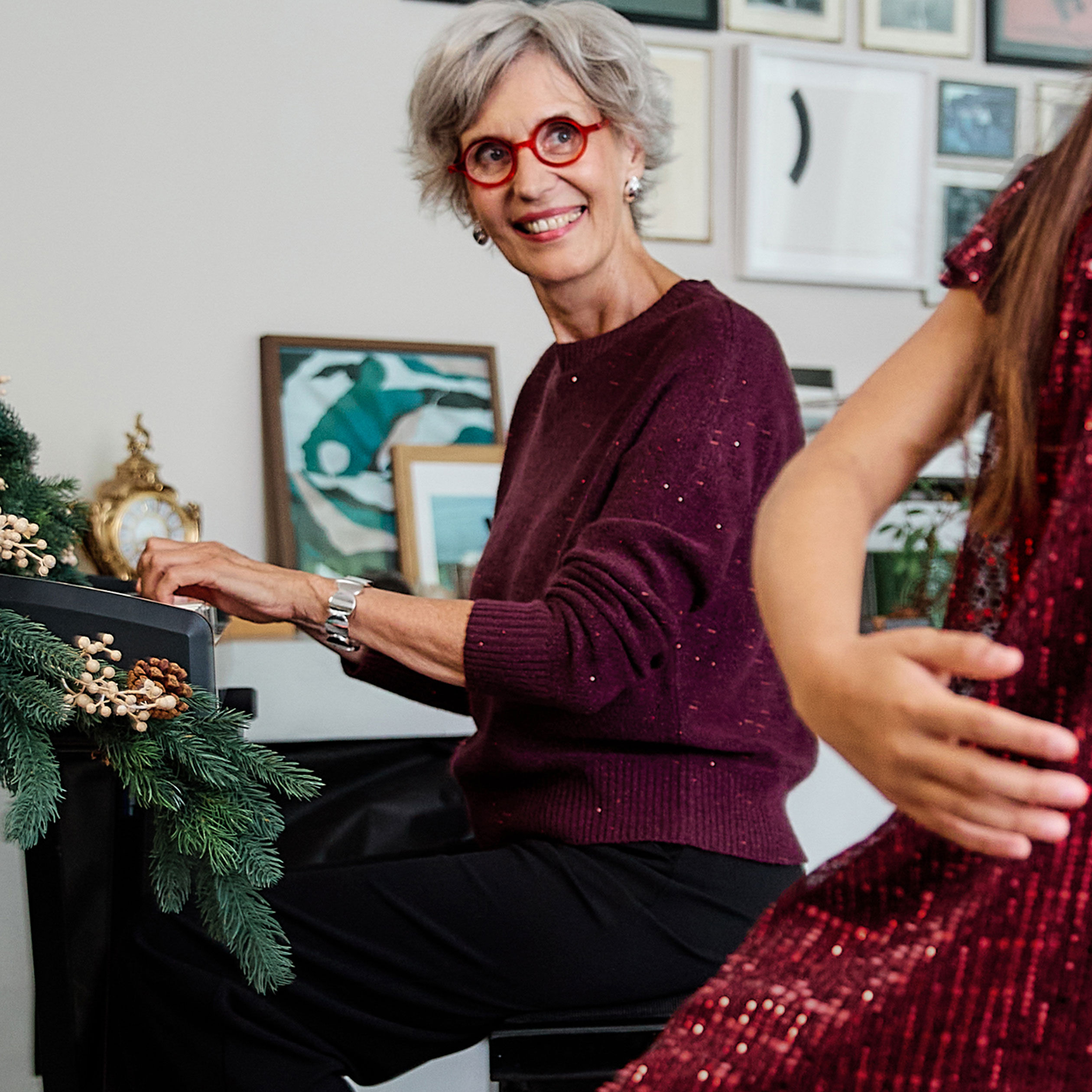 Pull col rond paillettes fils métallisés bordeaux femme LH