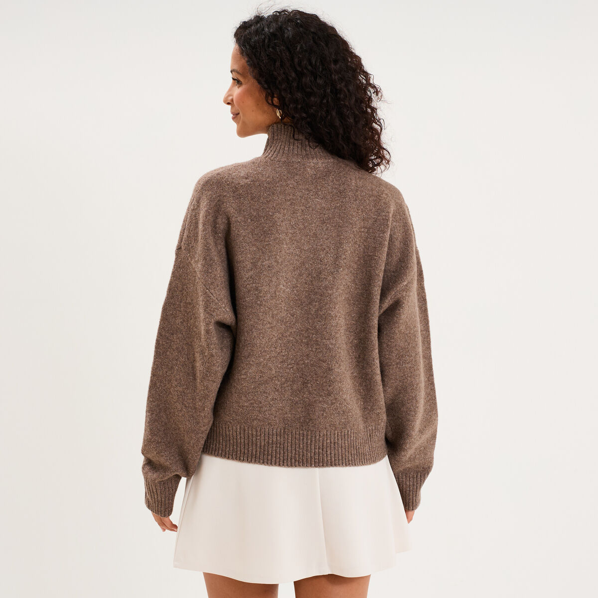 Pull droit avec col montant taupe femme