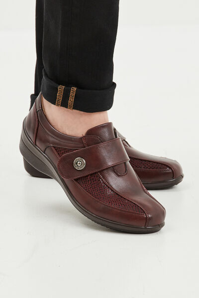 Loafers compensés en cuir bordeaux femme