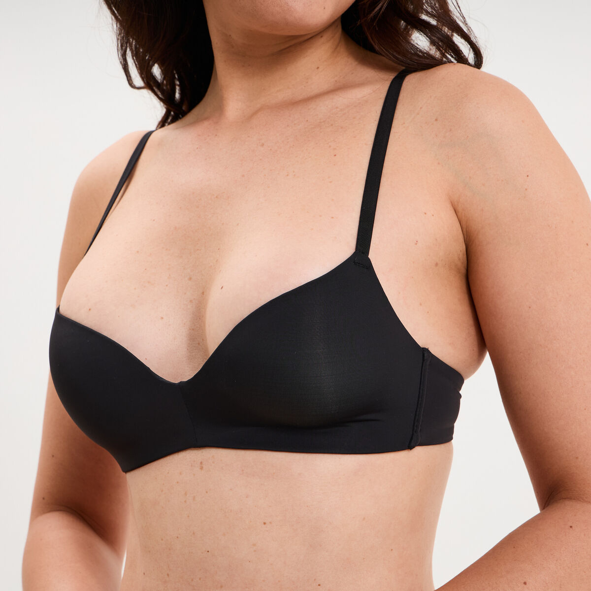Soutien-gorge push-up triangle noir femme