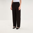 Pantalon droit effet cr&ecirc;pe &agrave; pinces noir femme