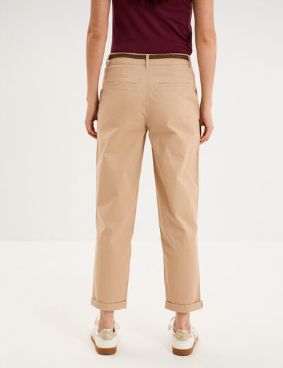 Pantalon chino regular ceinture tress&eacute;e sable femme