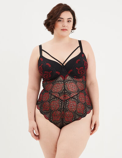 Body en dentelle rose framboise femme grande taille