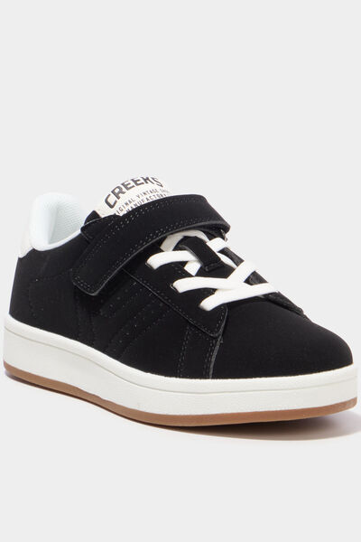 Tennis basses avec scratchs noir gar&ccedil;on