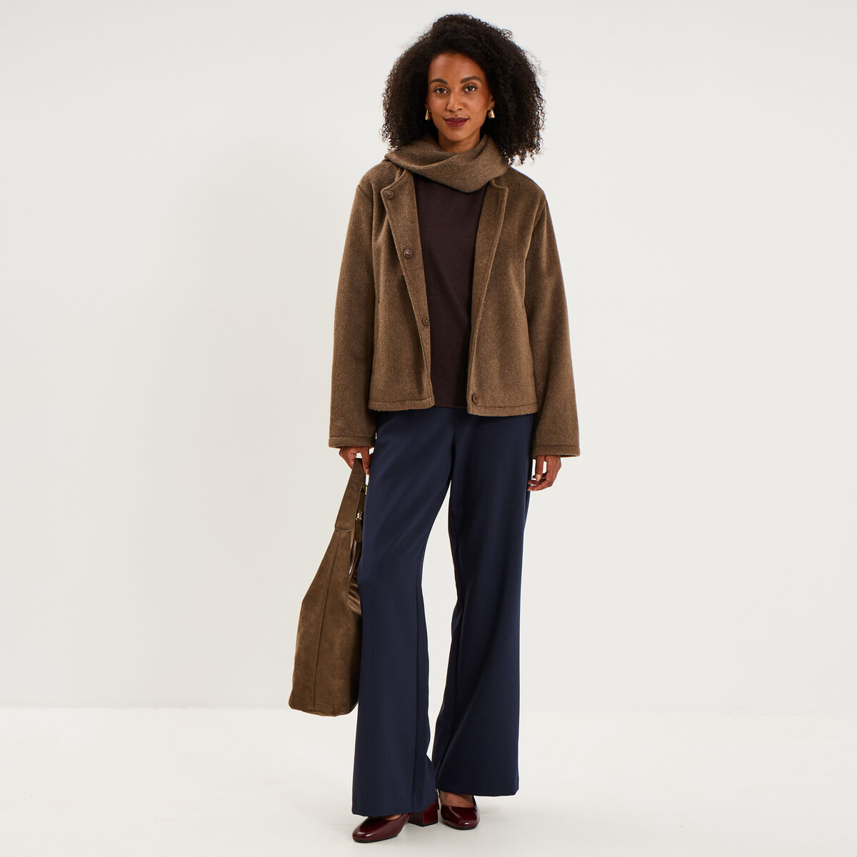 Veste oversize avec &eacute;charpe amovible marron clair femme