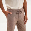 Pantalon chino droit lin m&eacute;lang&eacute; marron homme