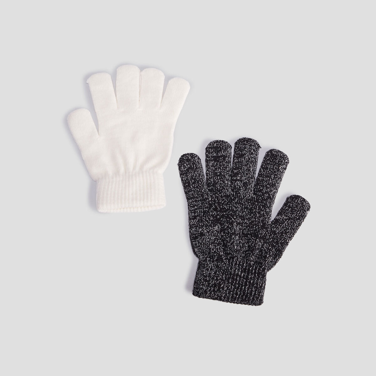 Lot 2 paires de gants ivoire femme