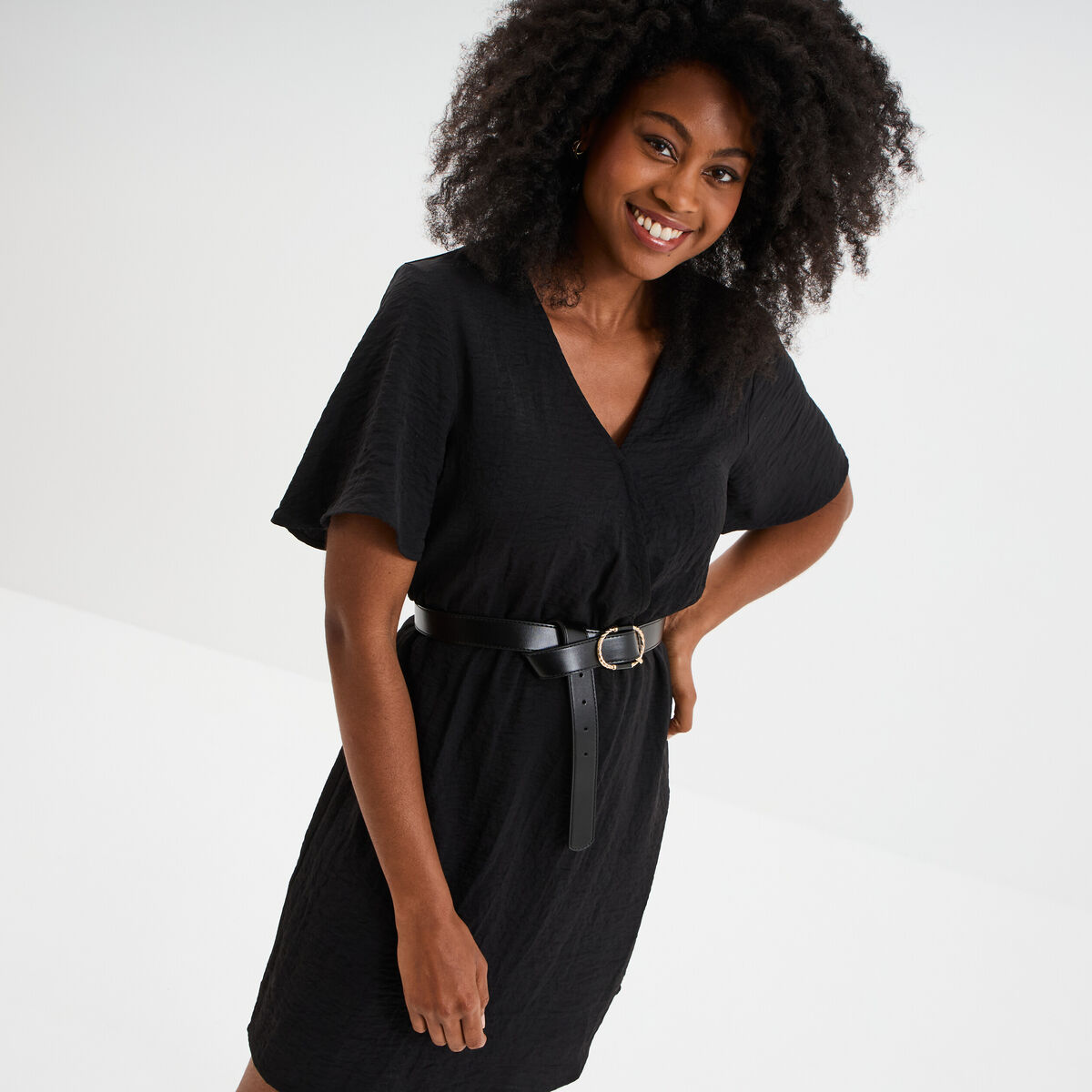 Robe courte col cache-coeur noir femme