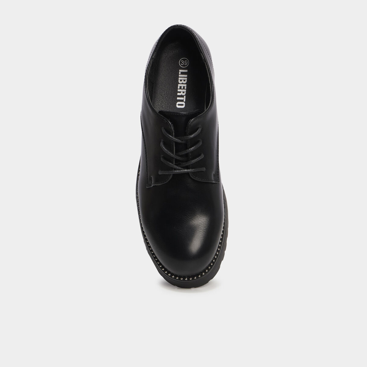 Derbies plate pied large crant&eacute;es noir femme