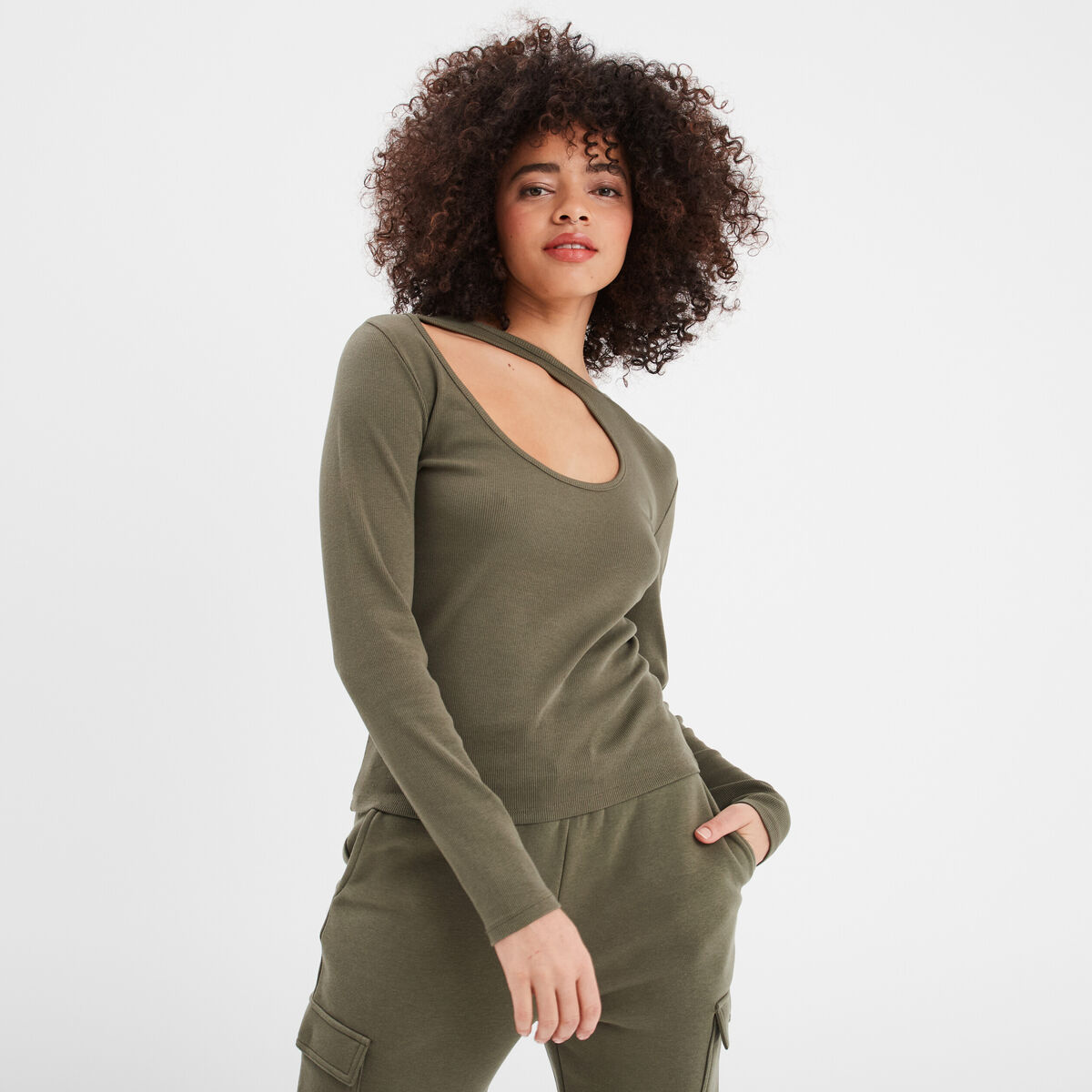 T-shirt côtelé avec ouverture Liberto vert kaki femme