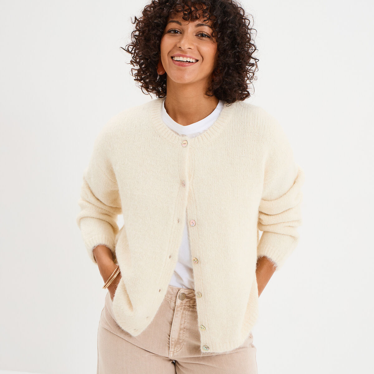 Gilet manches longues boutonn&eacute; ecru femme