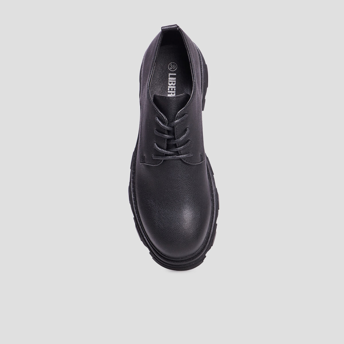 Derbies grosses semelles Liberto noir femme