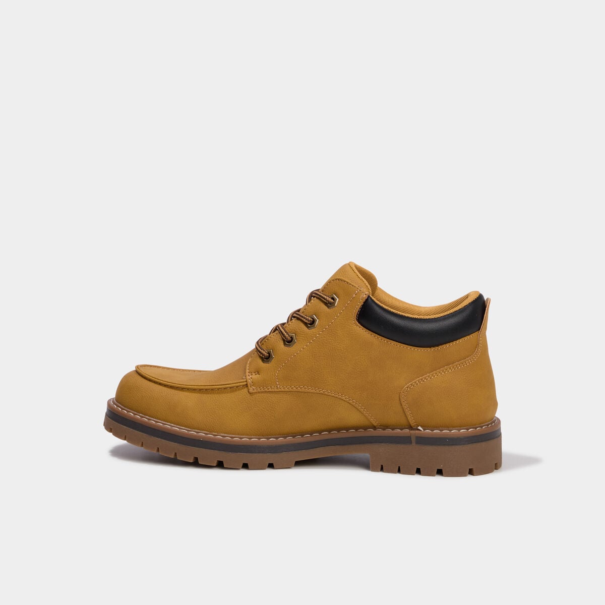 Boots crant&eacute;es &agrave; lacets jaune homme