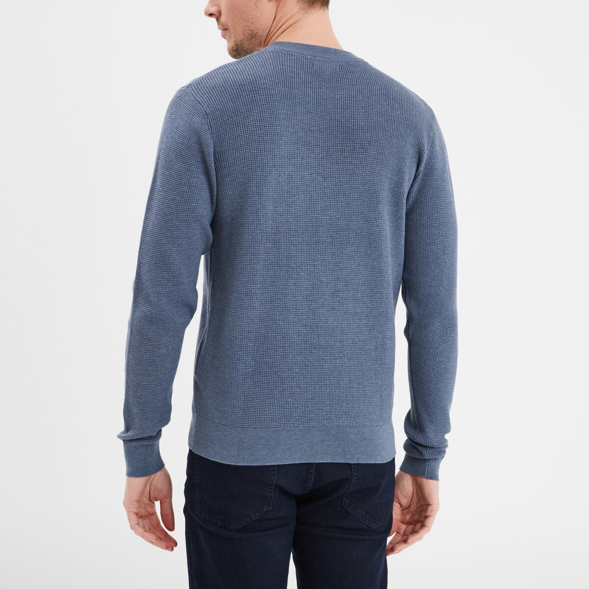 Pull en maille textur&eacute;e col rond bleu fonc&eacute; homme