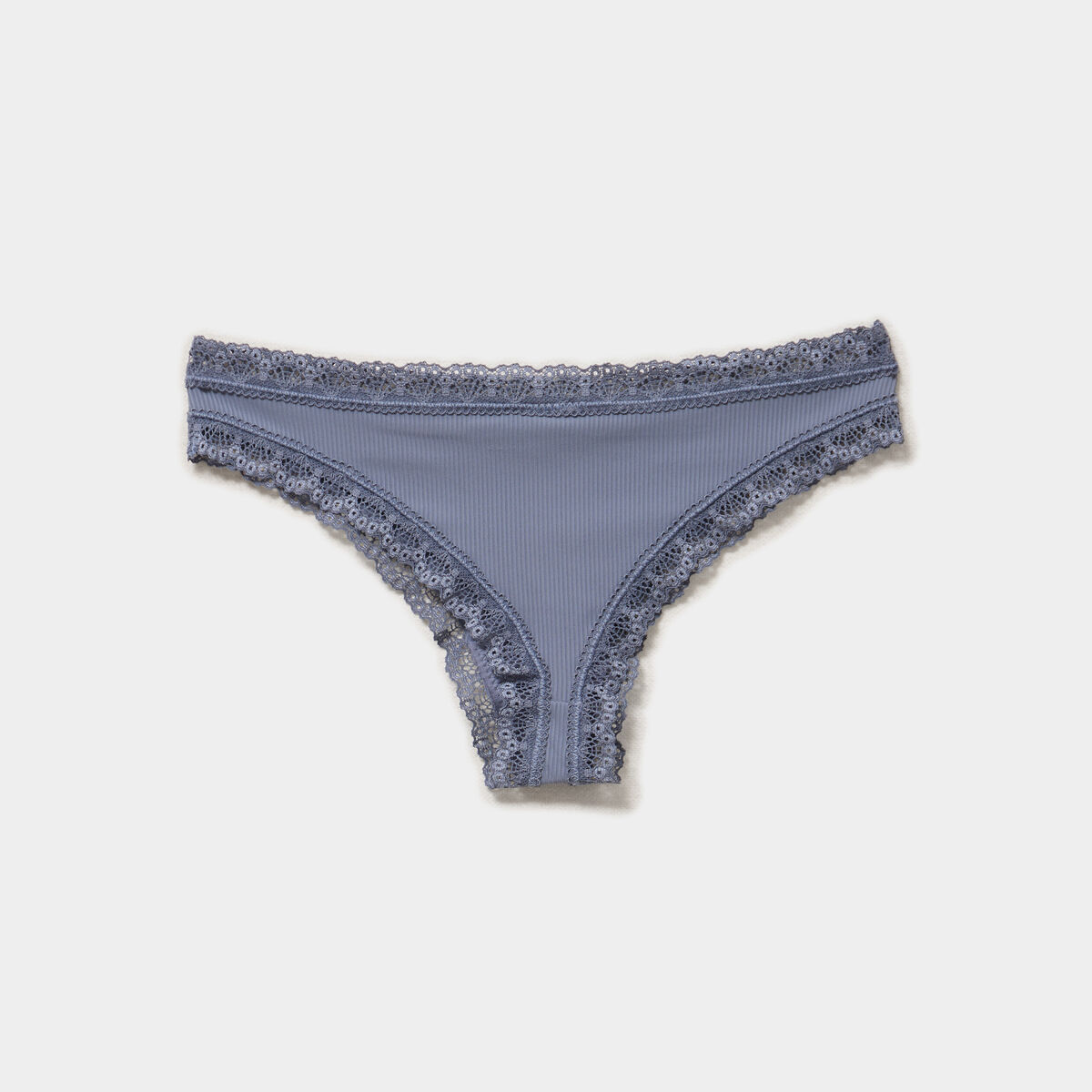Lot 3 tangas c&ocirc;tel&eacute;s &agrave; dentelle bleu violet femme