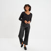 Pull col en V manches longues noir femme