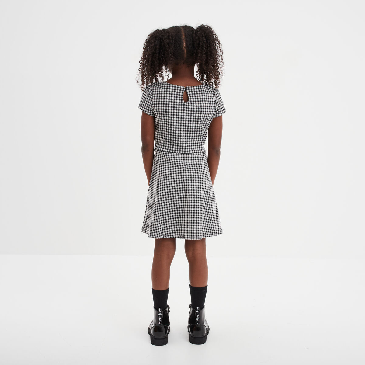 Robe patineuse manches courtes ecru fille