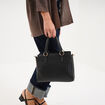 Sac &agrave; main effet tress&eacute; noir femme