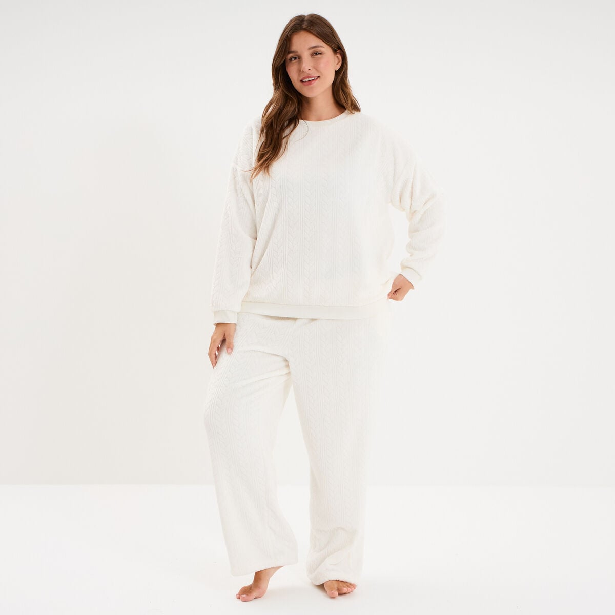 Pantalon effet velours d&eacute;tails torsades blanc femme grande taille