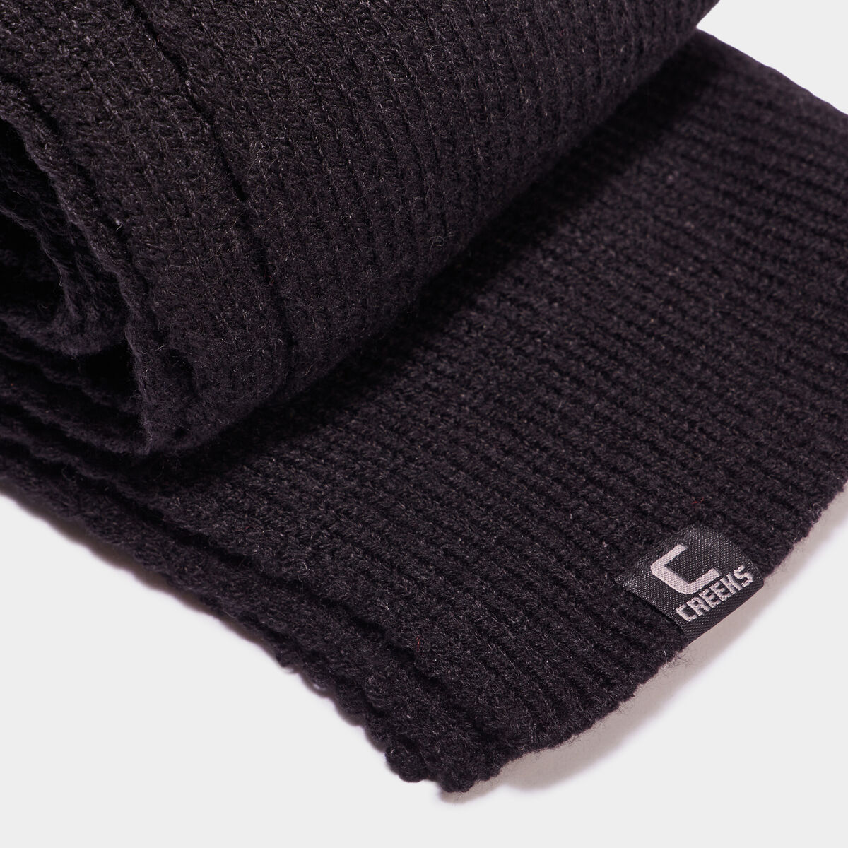 &Eacute;charpe tricot&eacute;e noir homme