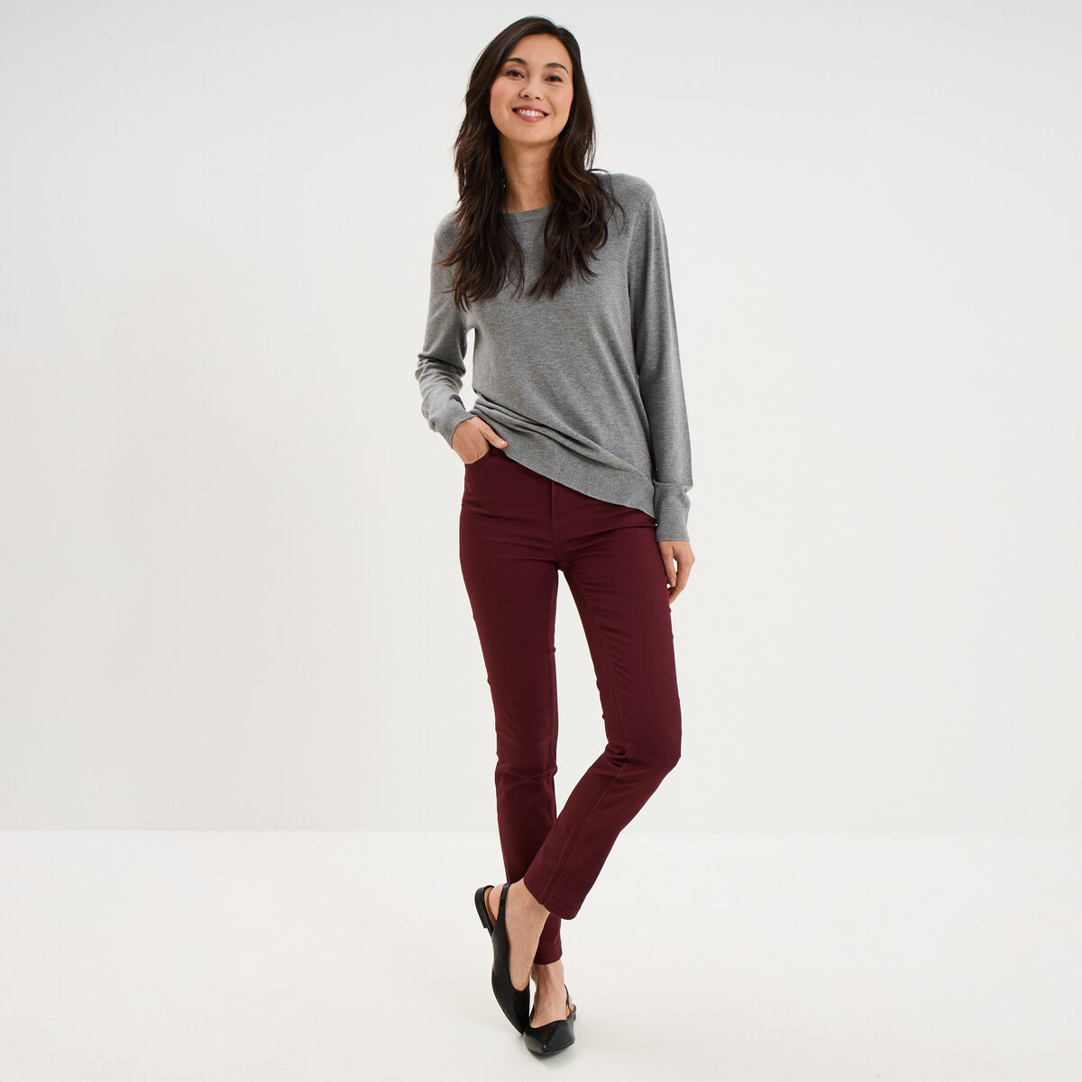 Pantalon slim stretch violet fonc&eacute; femme