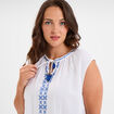 Blouse brodée col tunisien coton blanc femme grande taille