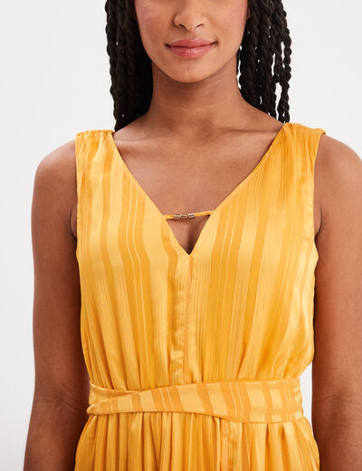 Robe longue fluide col détail bijou jaune foncé femme