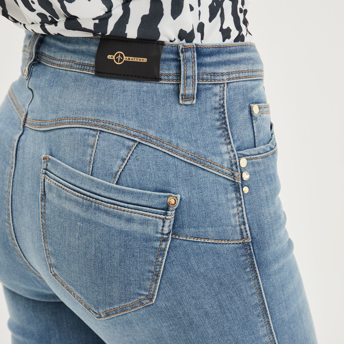 Jeans flare 7/8ème push-up Mosquitos denim triple stone femme