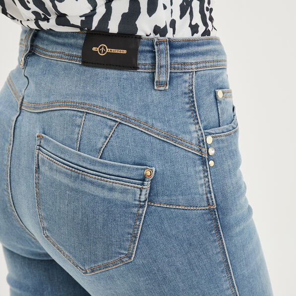 Jeans flare 7/8ème push-up Mosquitos denim triple stone femme