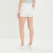 Short skinny 5 poches en jean blanc femme