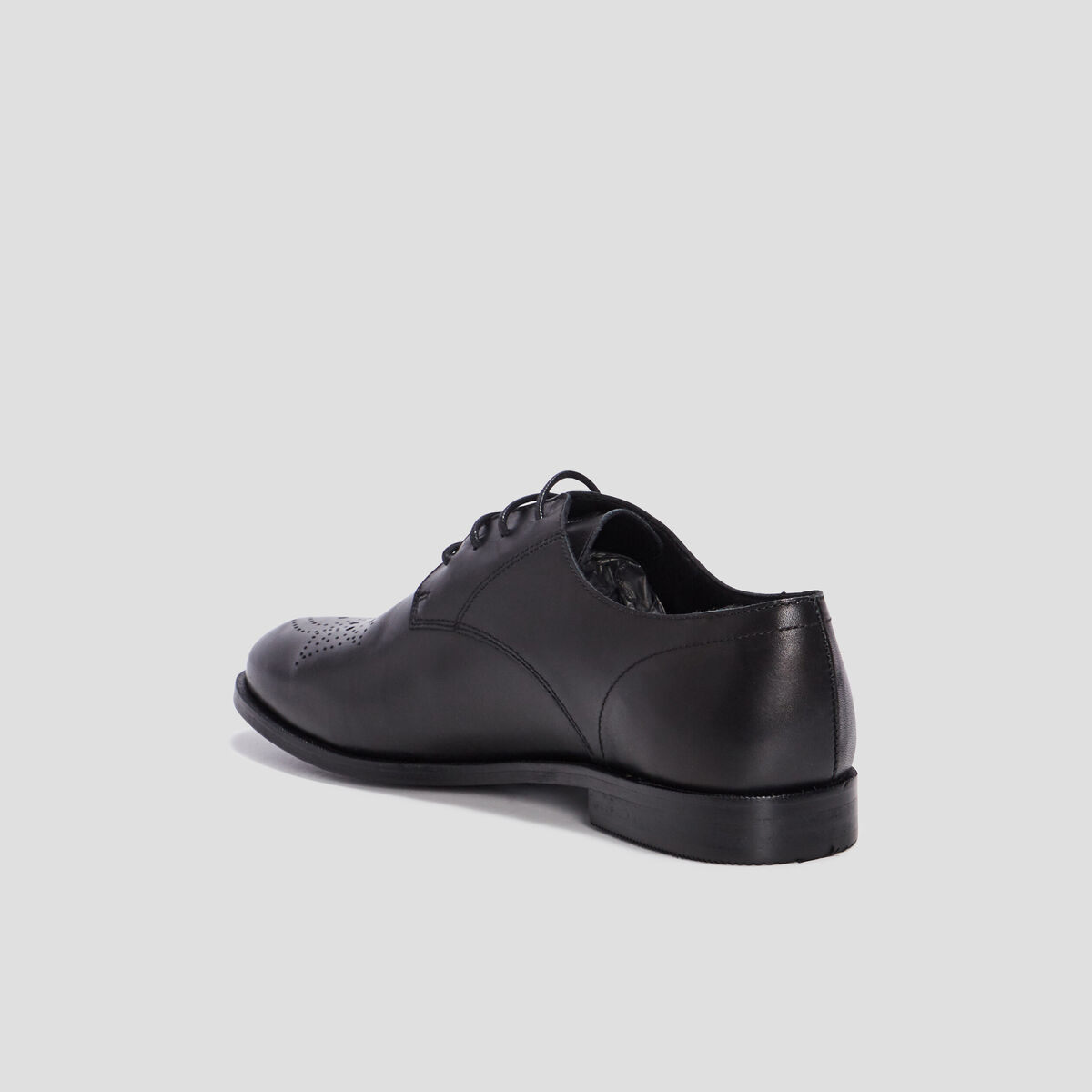 Derbies plates en cuir noir femme