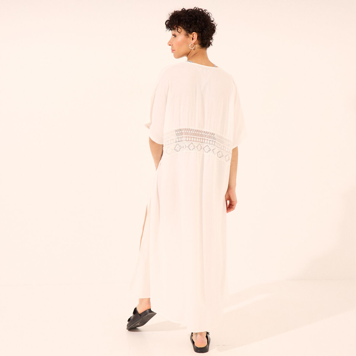 Robe de plage manches courtes blanc femme