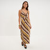 Robe longue &eacute;paules d&eacute;tails bijoux vert kaki femme
