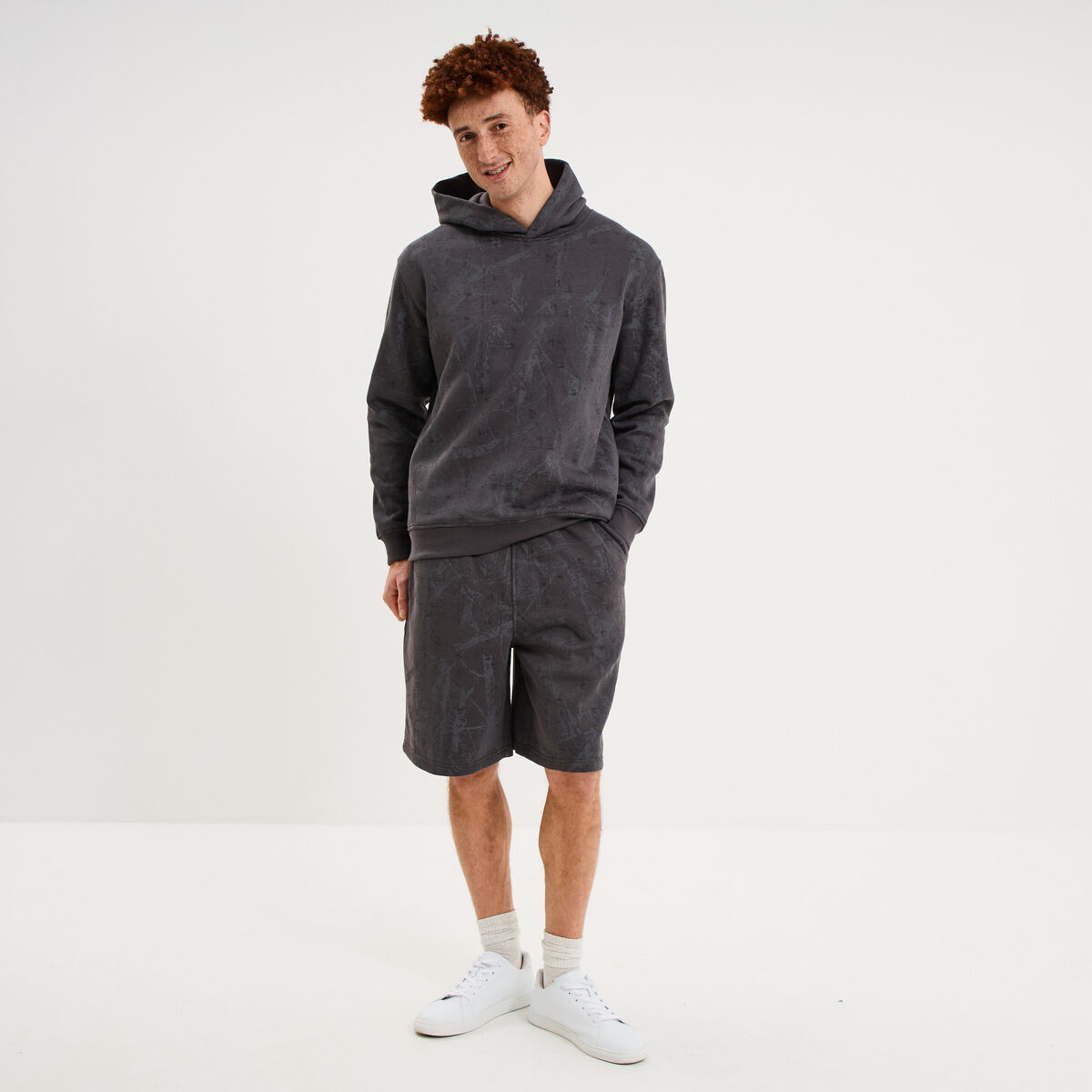 Sweat hoodie &agrave; capuche molleton gris fonc&eacute; homme