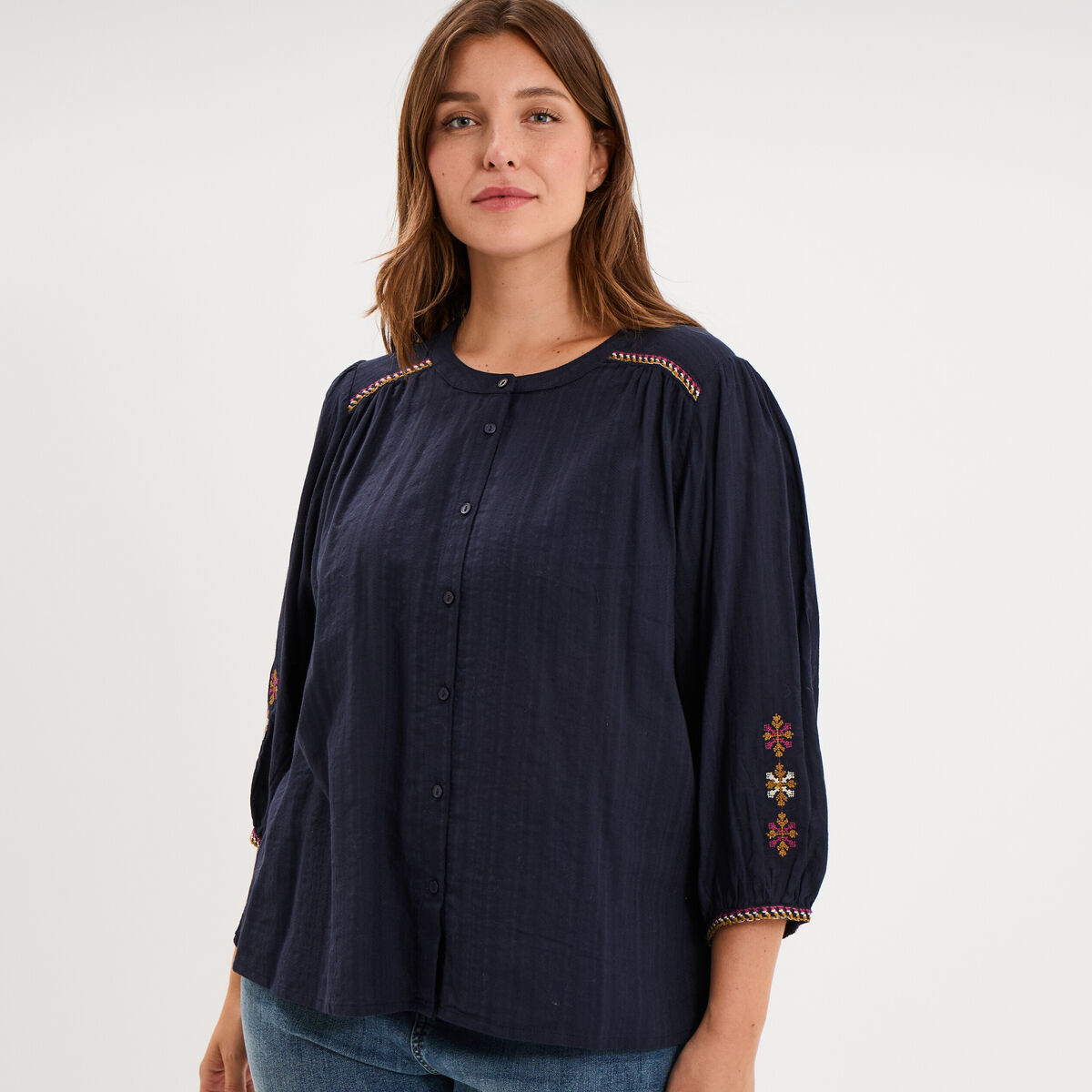 Blouse brod&eacute;e manches bouffantes 3/4 bleu fonc&eacute; femme grande taille
