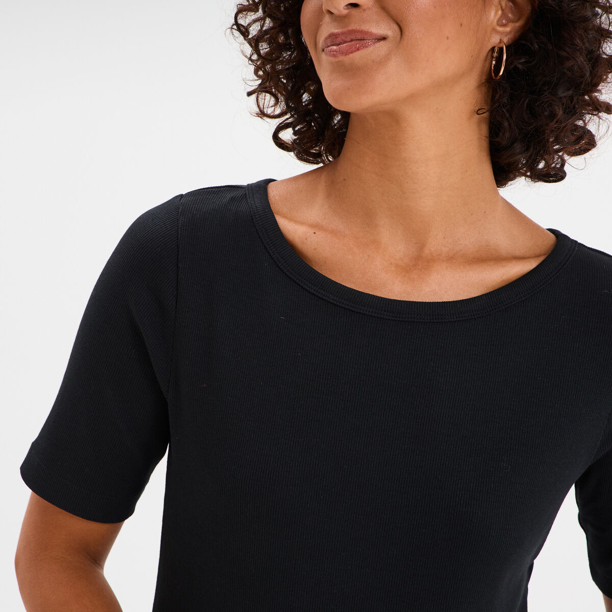 T-shirt col rond manches courtes coton noir femme