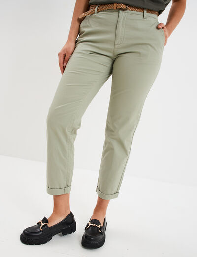 Pantalon chino 7/8&egrave;me ceinture tress&eacute;e vert kaki femme