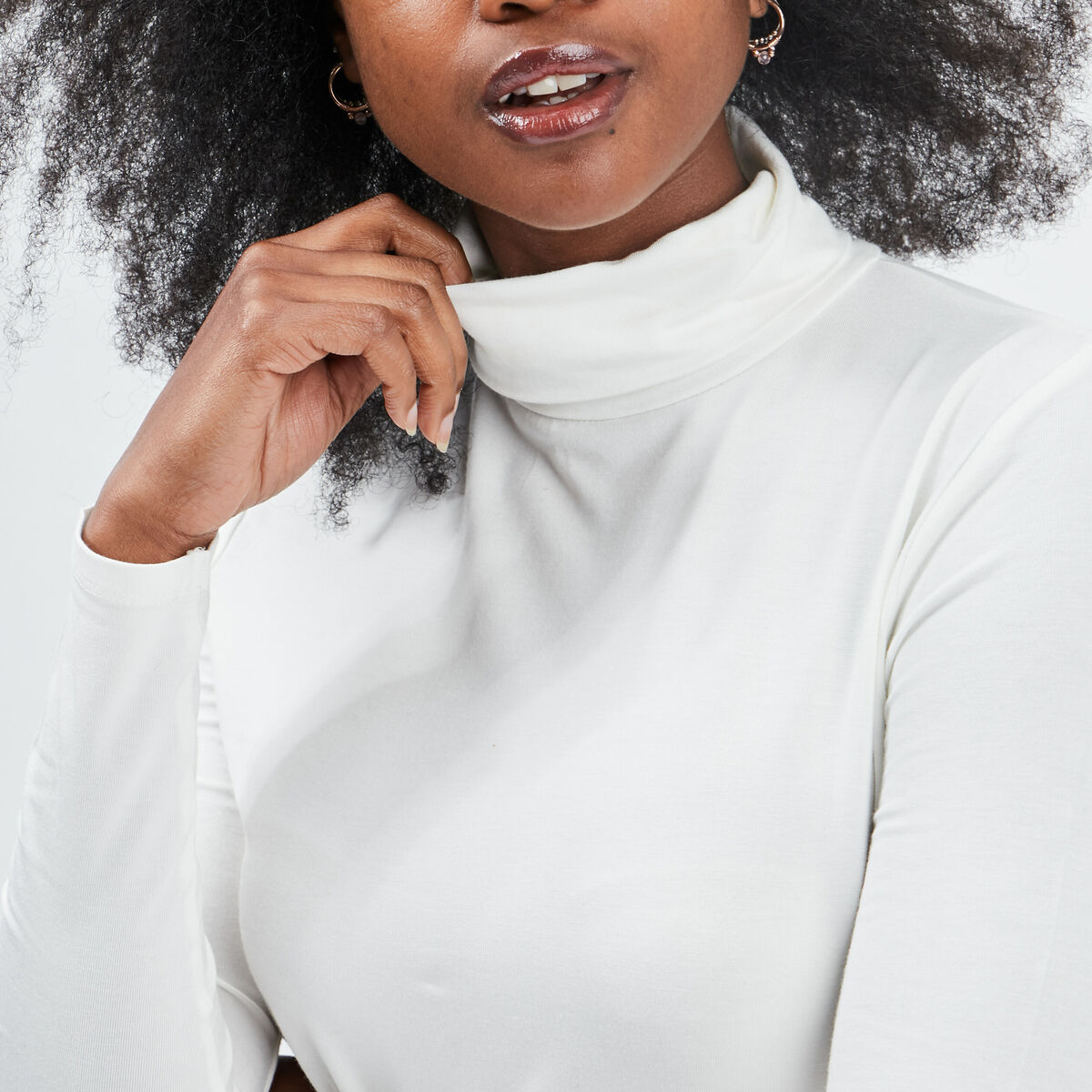 T-shirt manches longues col roulé ecru femme