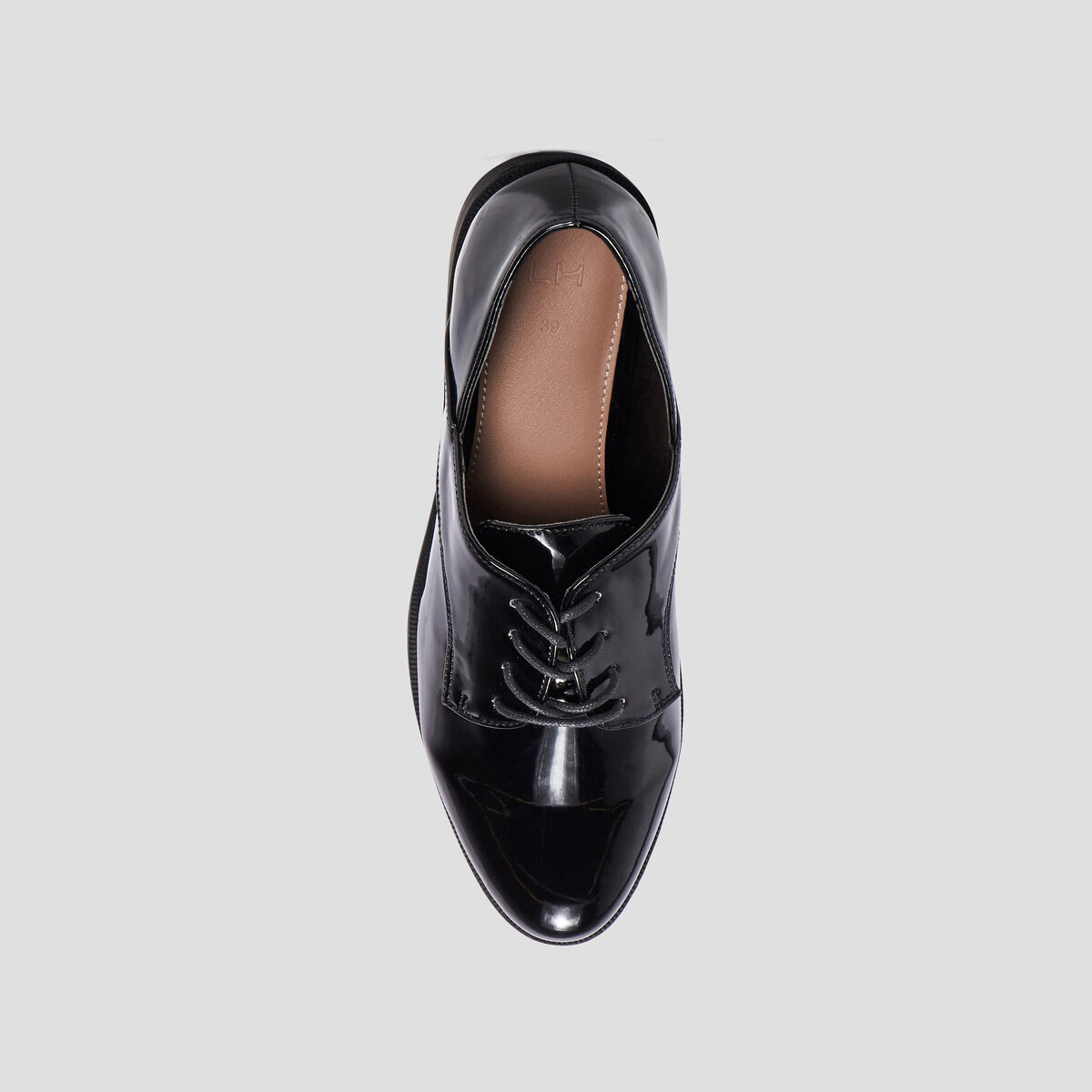 Derbies vernies noir femme