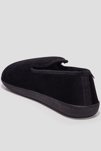 Pantoufles fourr&eacute;es bout rond noir homme