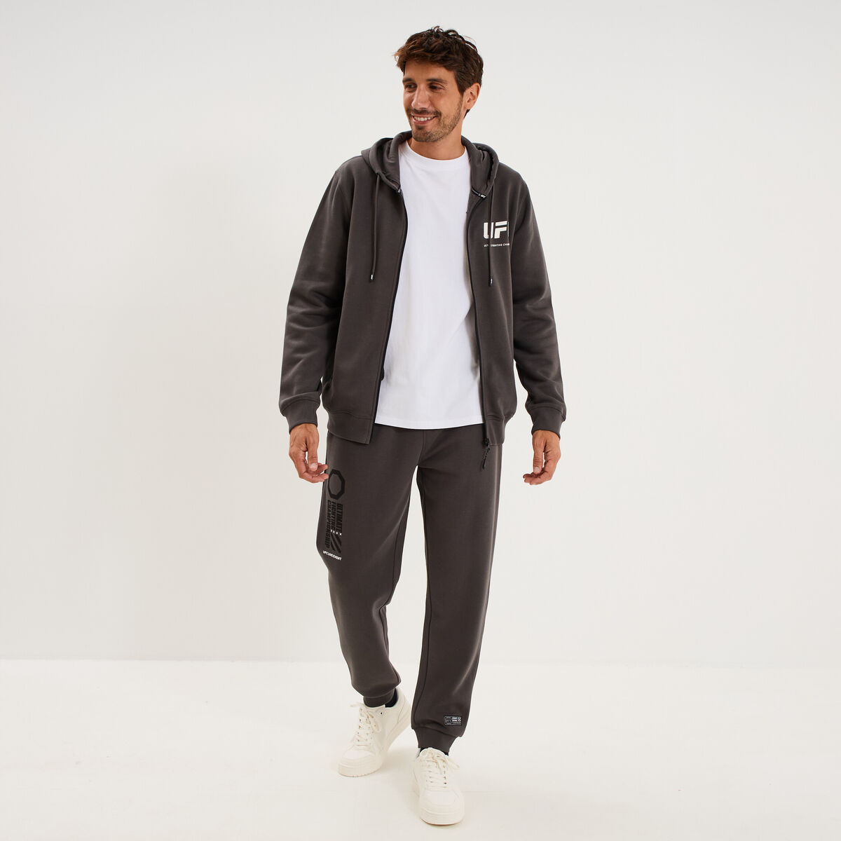 Sweat zipp&eacute; molletonn&eacute; &agrave; capuche UFC noir homme