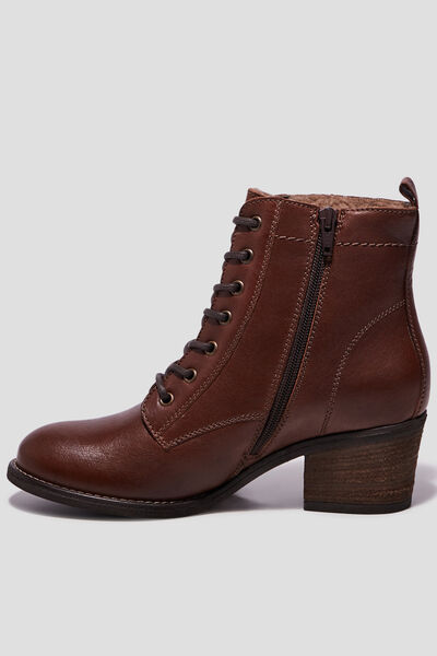 Bottines en cuir &agrave; talons carr&eacute;s marron femme