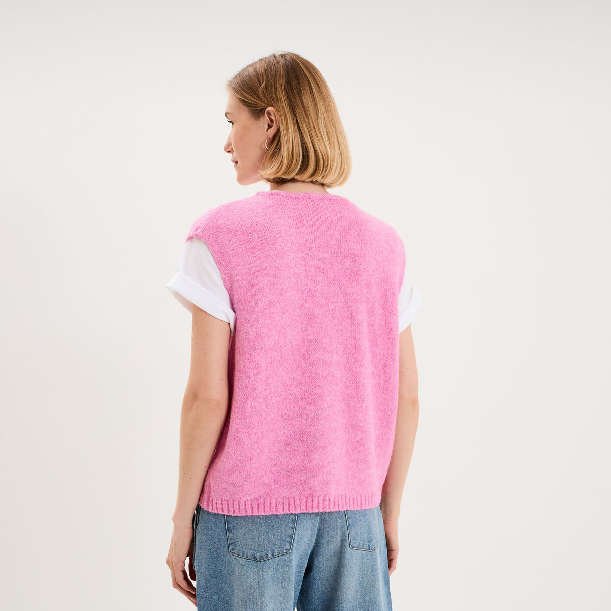 Gilet sans manches col V boutonn&eacute; rose femme