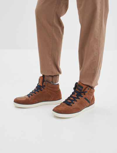 Baskets montantes à lacets marron homme