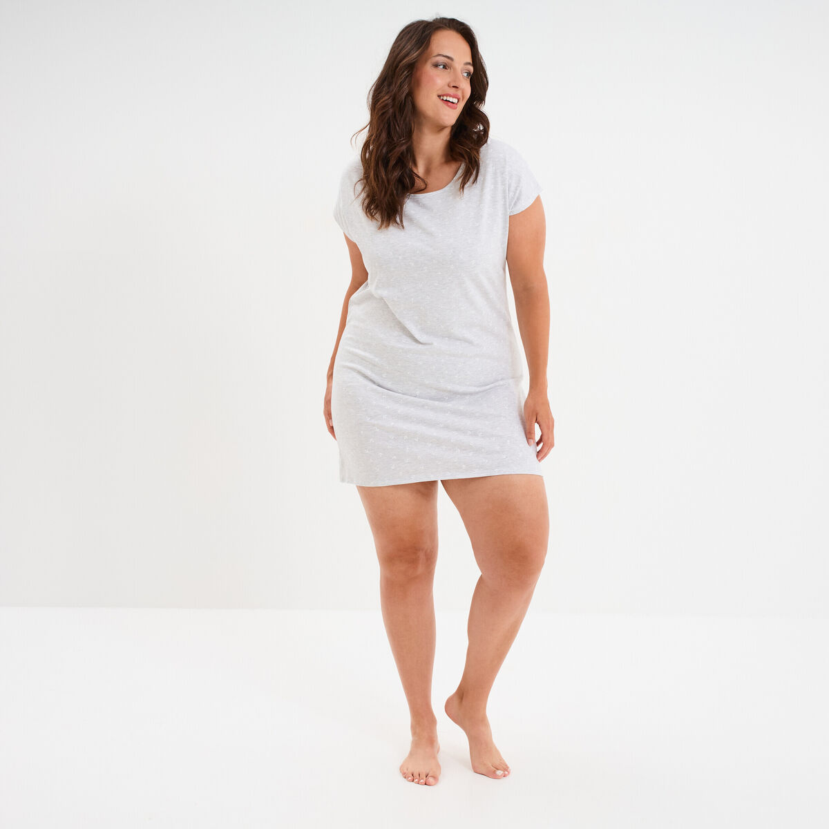 Chemise de nuit gris clair femme grande taille