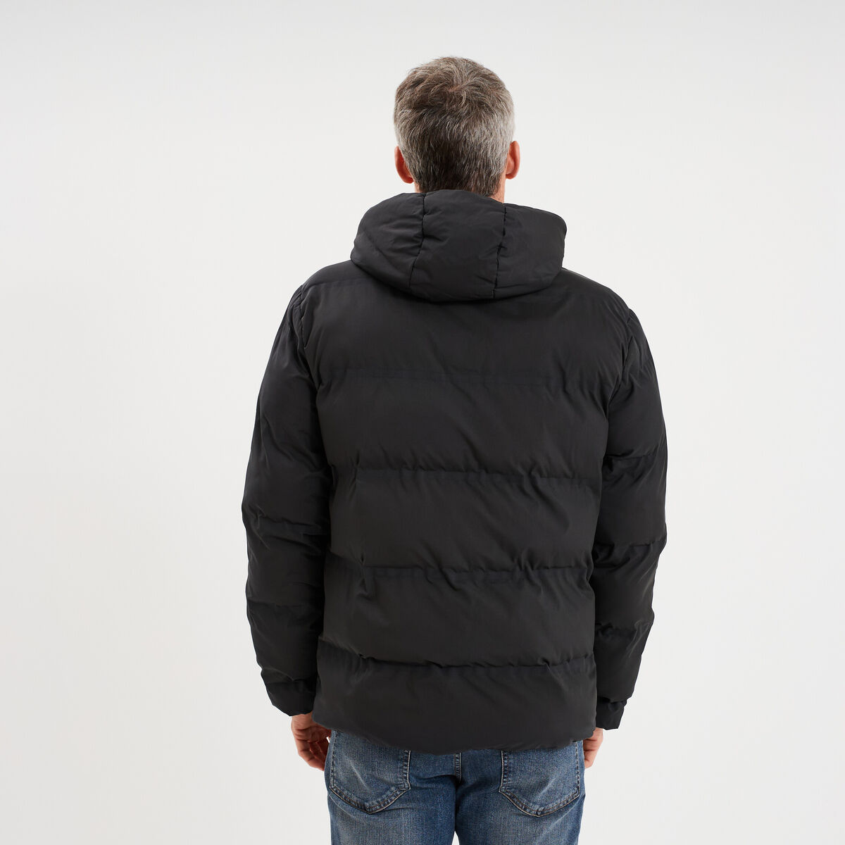 Doudoune courte &agrave; capuche d&eacute;perlante noir homme