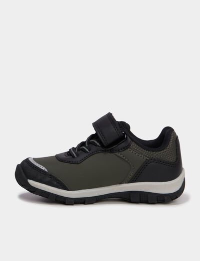 Baskets running &agrave; scratchs RUN-UP vert kaki gar&ccedil;on